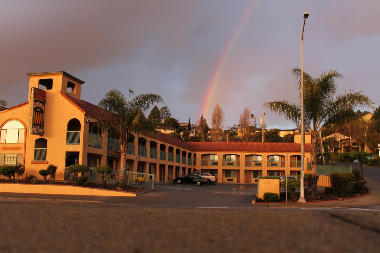 Travelers Inn Castro Valley Ruang foto